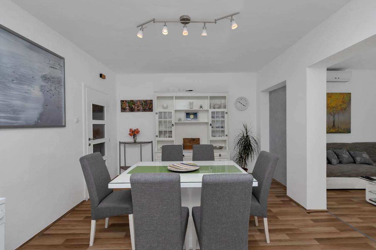 Appartement Sabina Makarska